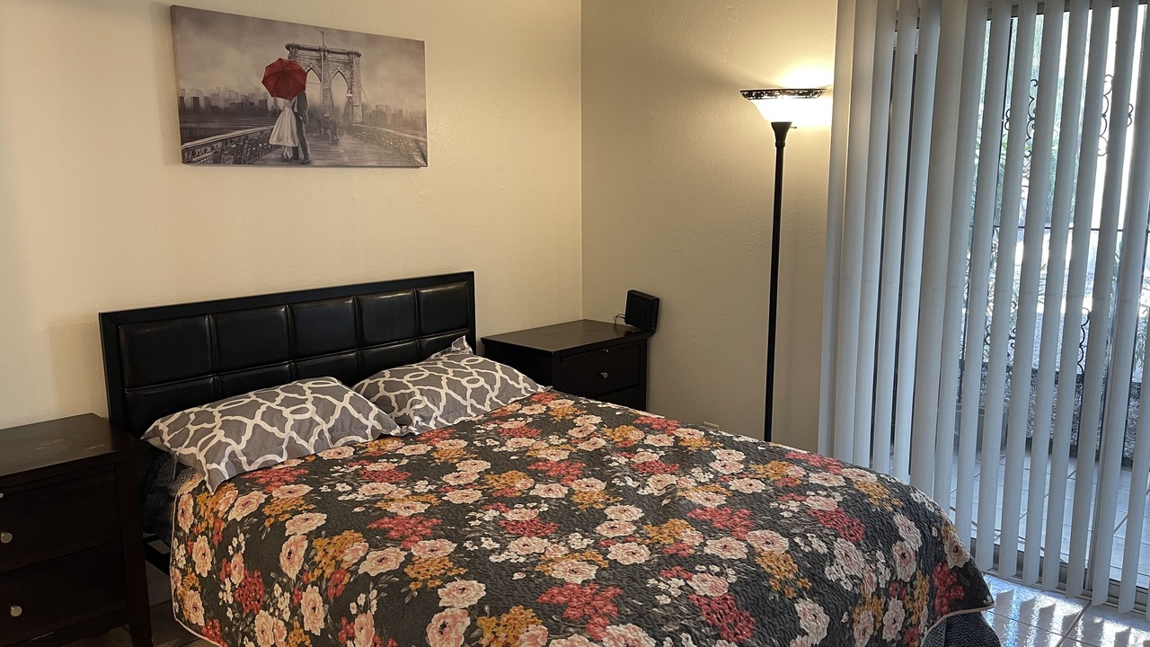 Photo of Bedroom in Chinatown