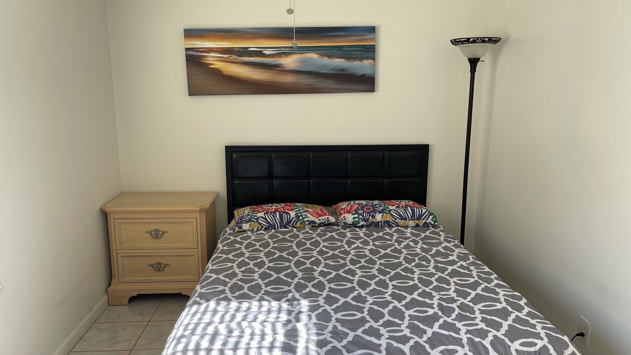 Photo of Bedroom in Chinatown