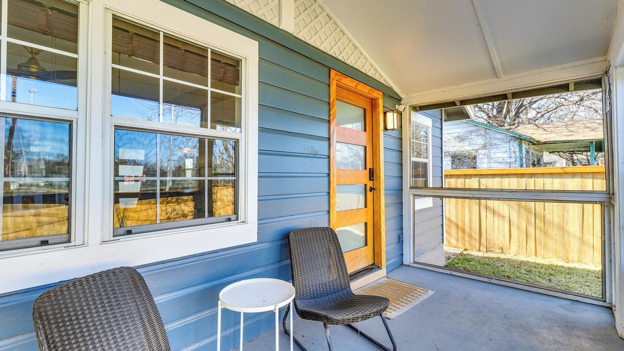 Photo of Outdoor in Govalle