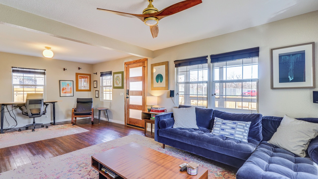 Photo of Bedroom in Govalle