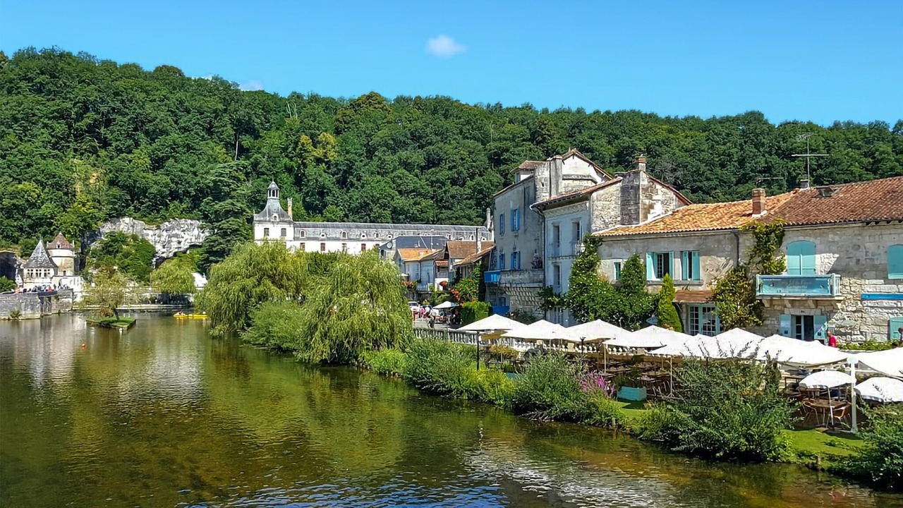 Photo of Others in Neuvic