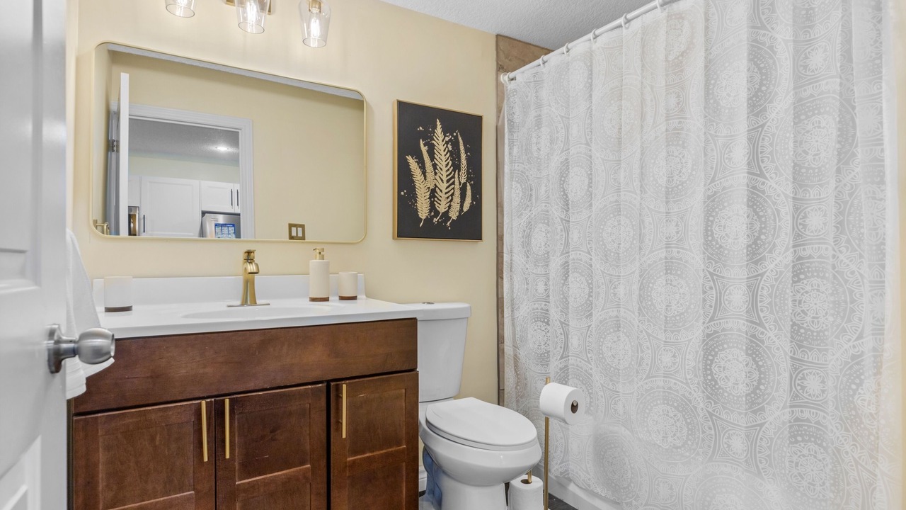 Photo of Bathroom in Downtown London