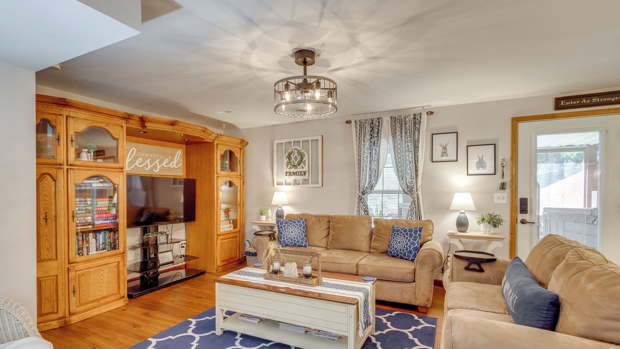 Photo of Bedroom in Troy