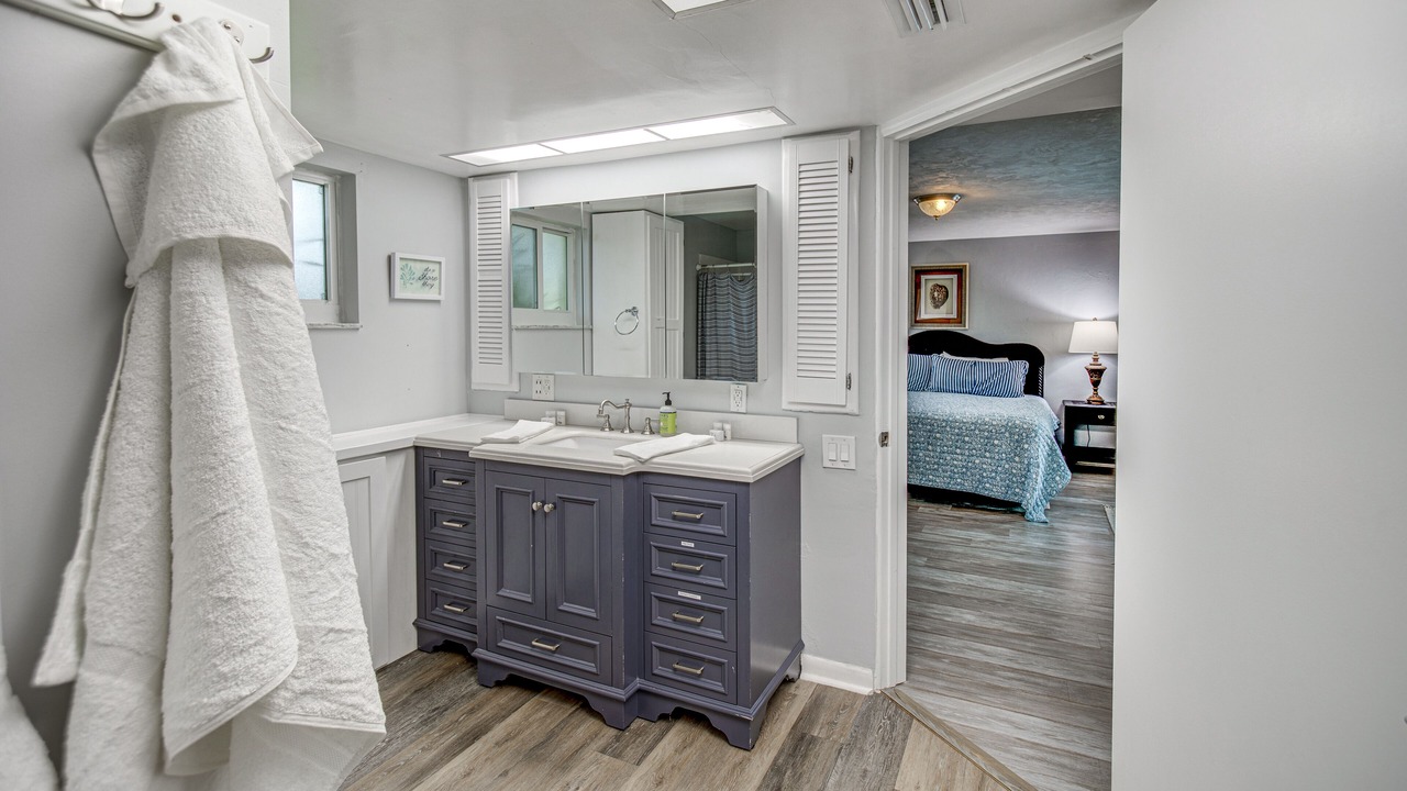 Photo of Bathroom in Biggar