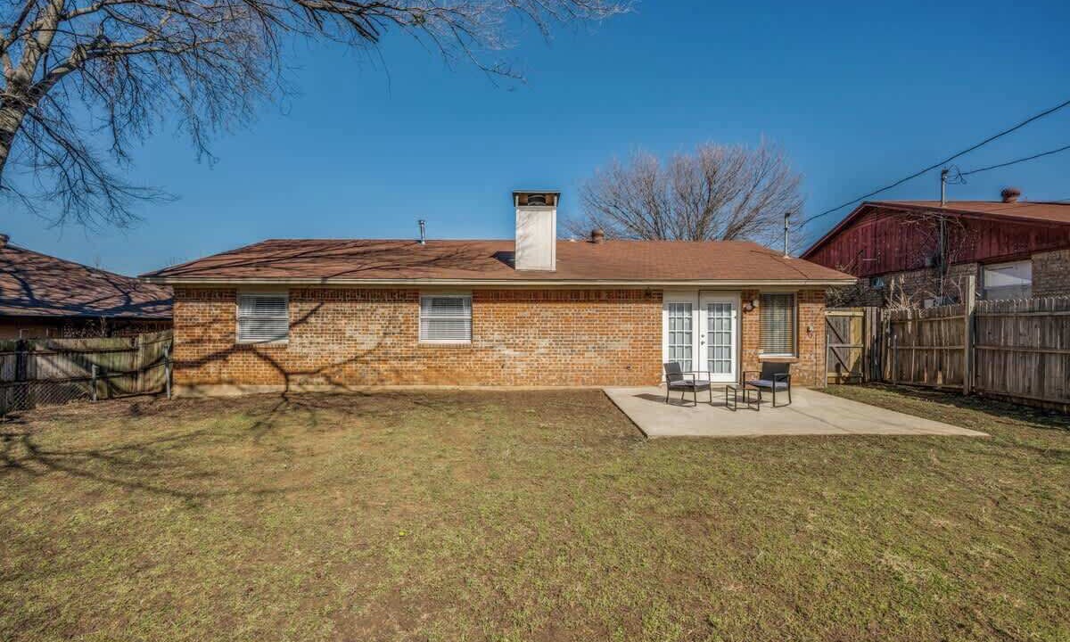 Photo of Outdoor in Denton