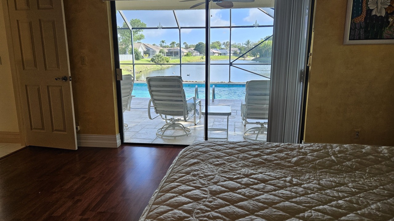 Photo of Bedroom in Deerfield Beach