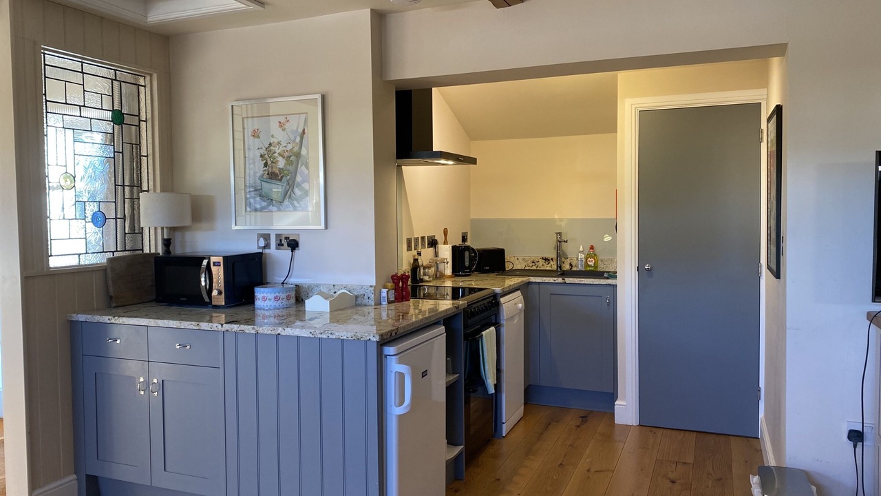 Photo of Others in Chelmondiston