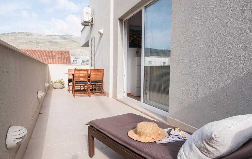 Photo of Patio Balcony in Babin Kuk