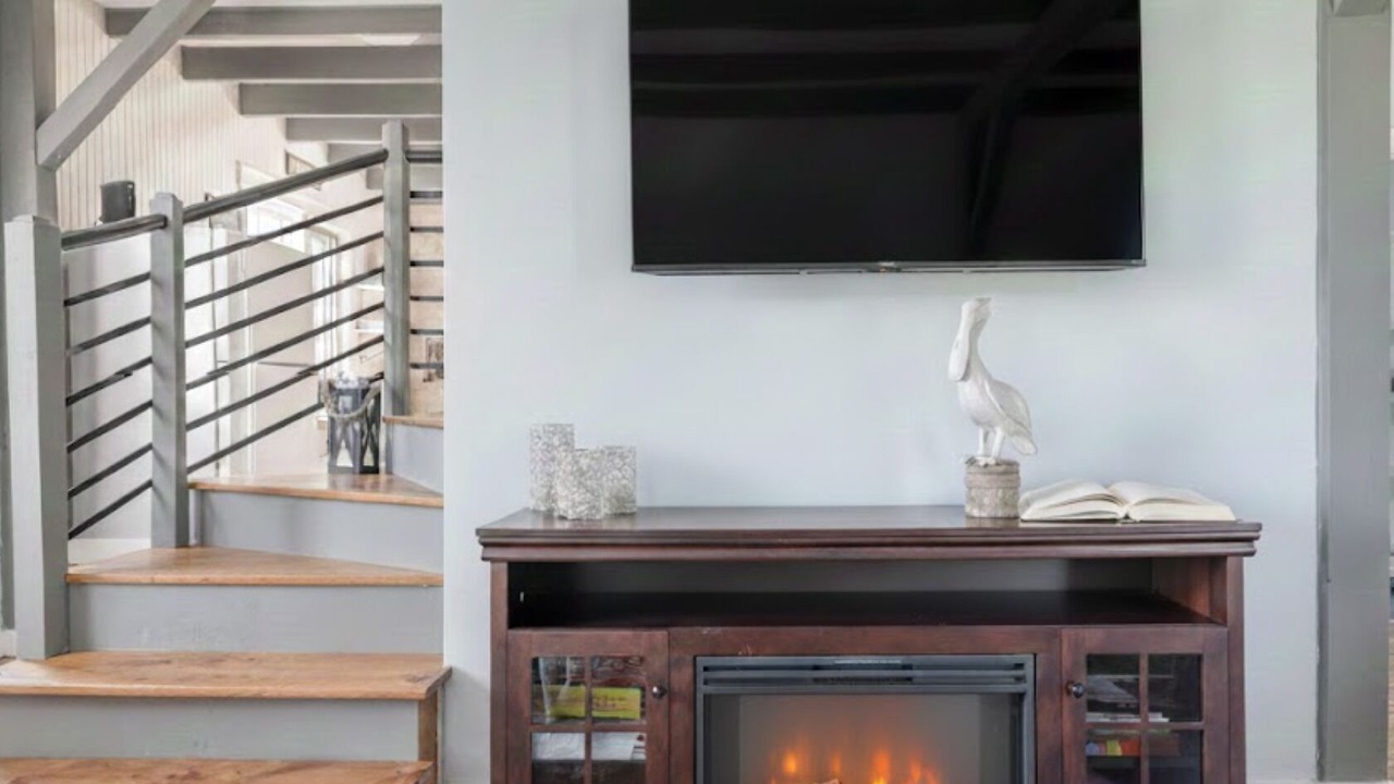 Photo of Livingroom in Mahone Bay