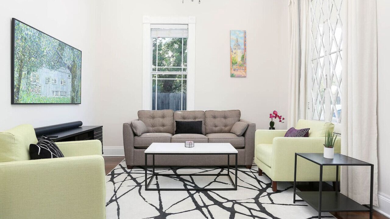 Photo of Livingroom in Southtown