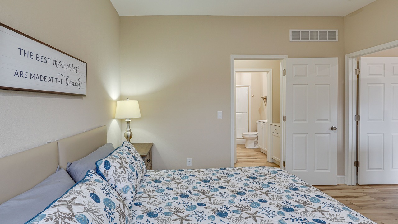 Photo of Bedroom in Lake Ozark