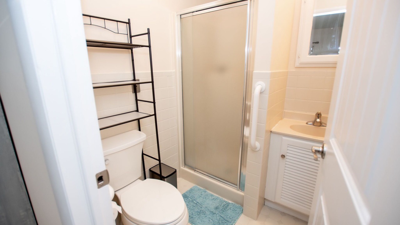 Photo of Bathroom in Mystic Island