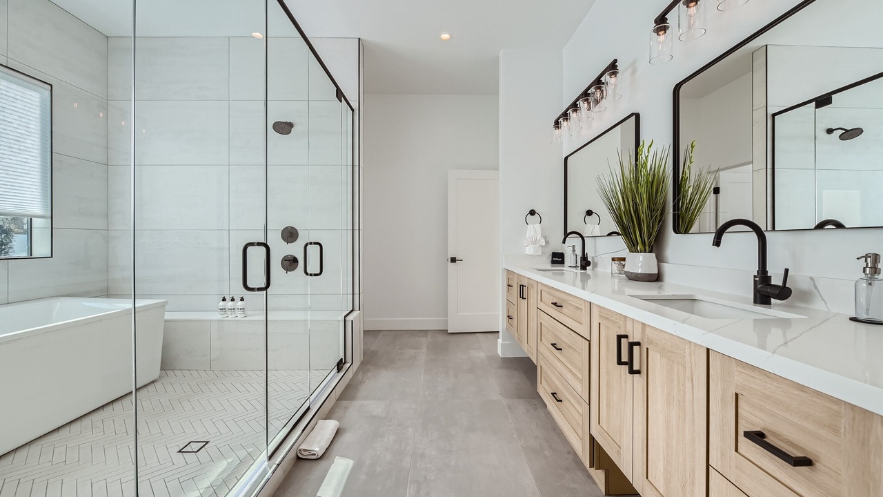 Photo of Bathroom in Avant