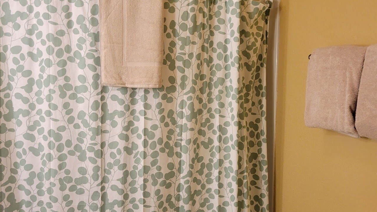 Photo of Bathroom in Dallas County