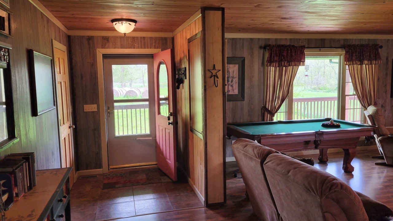 Photo of Bedroom in Dallas County