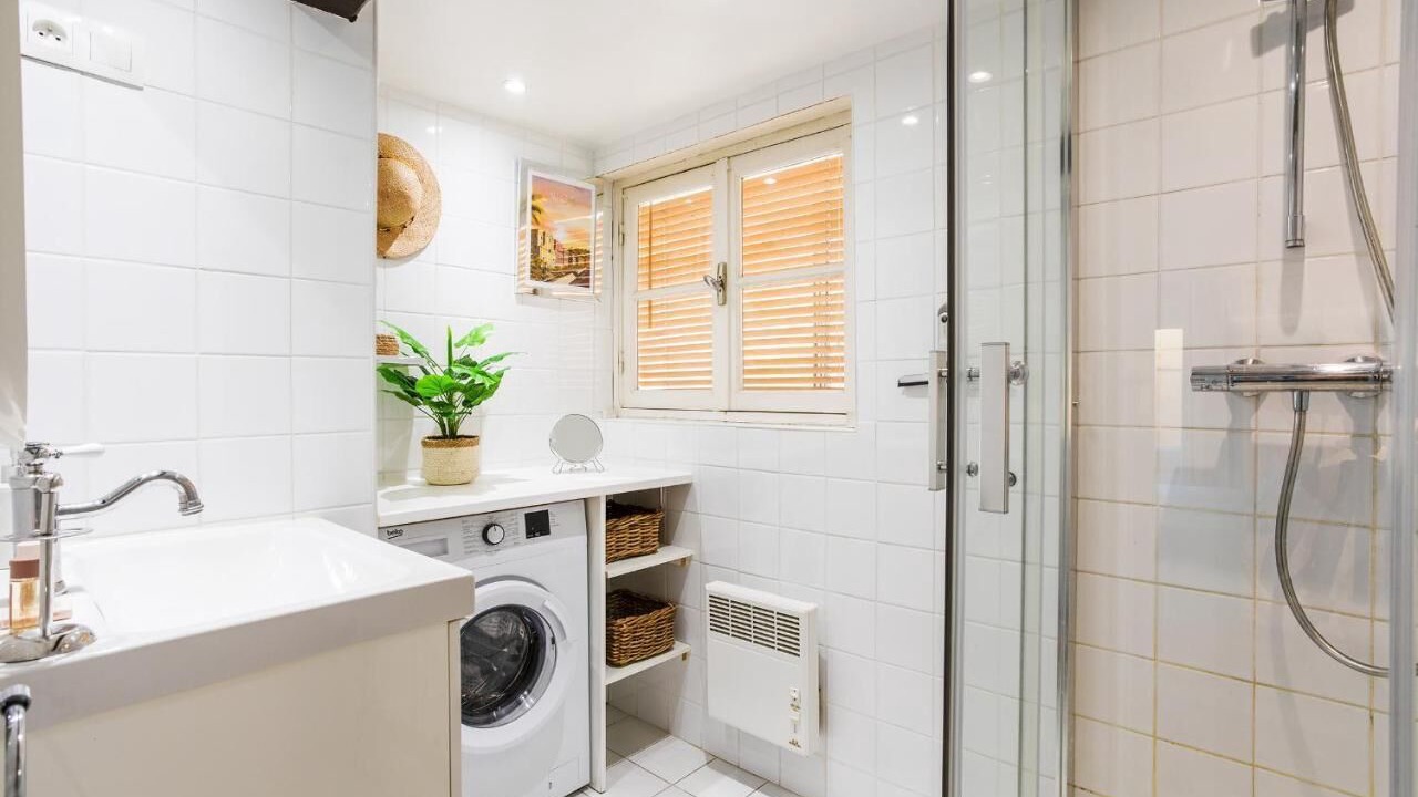 Photo of Bathroom in Old Town
