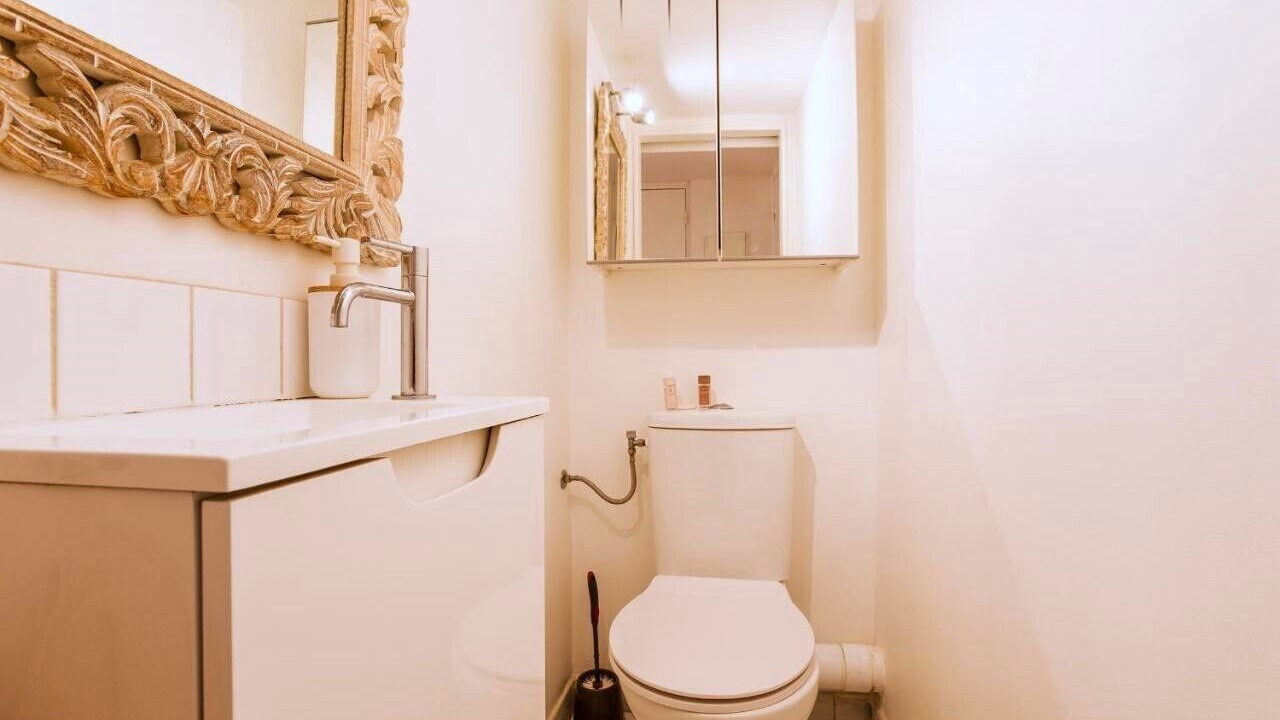 Photo of Bathroom in Old Town