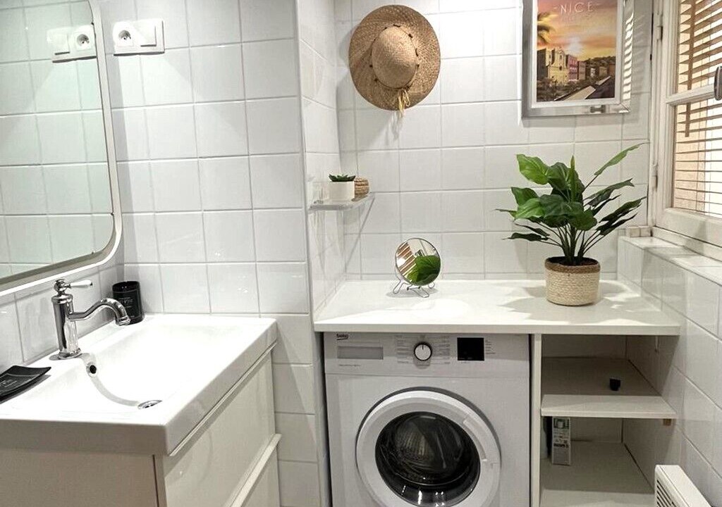 Photo of Bathroom in Old Town