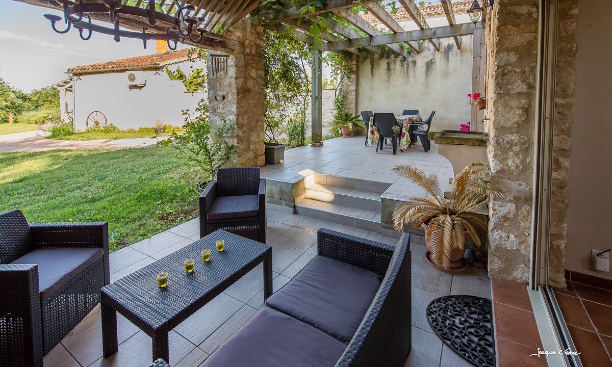 Photo of Outdoor in Fauch