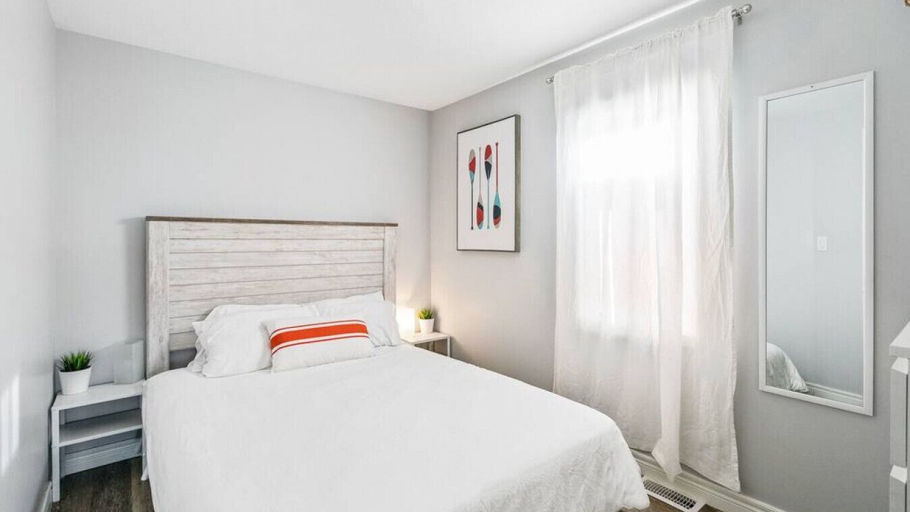 Photo of Bedroom in Port Weller