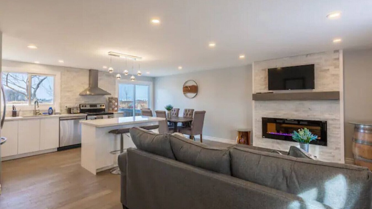 Photo of Livingroom in Virgil