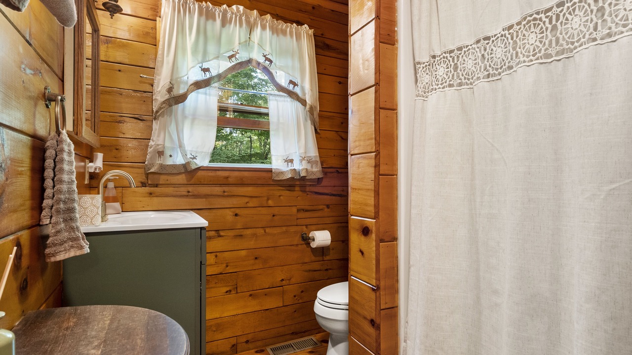 Photo of Bathroom in Ludlow