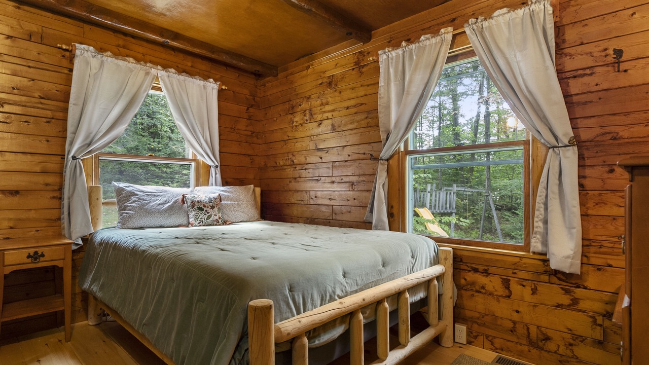 Photo of Bedroom in Ludlow