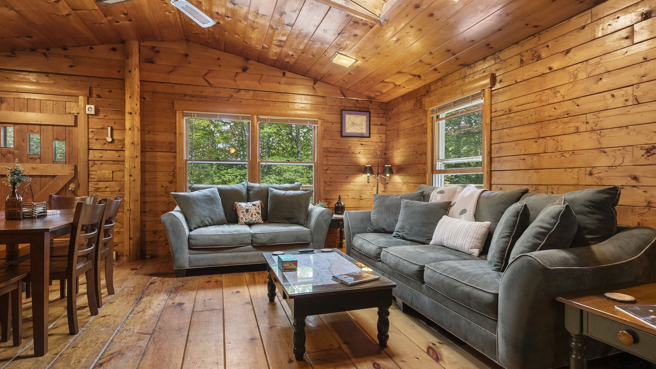 Photo of Livingroom in Ludlow