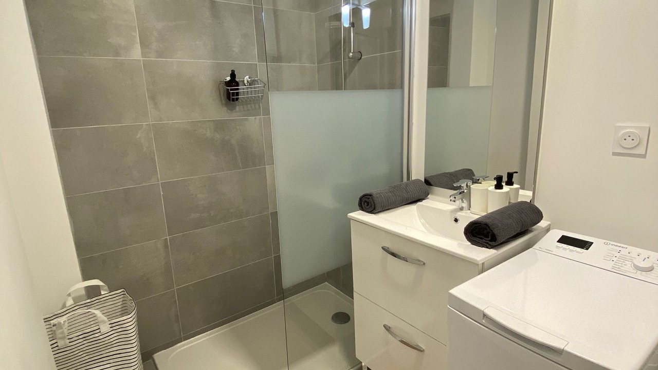 Photo of Bathroom in La Madeleine