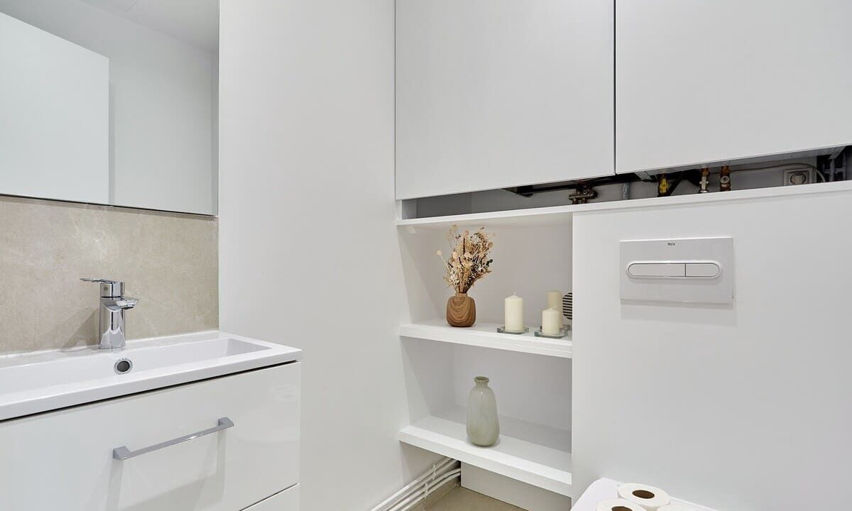 Photo of Bathroom in Vivienne