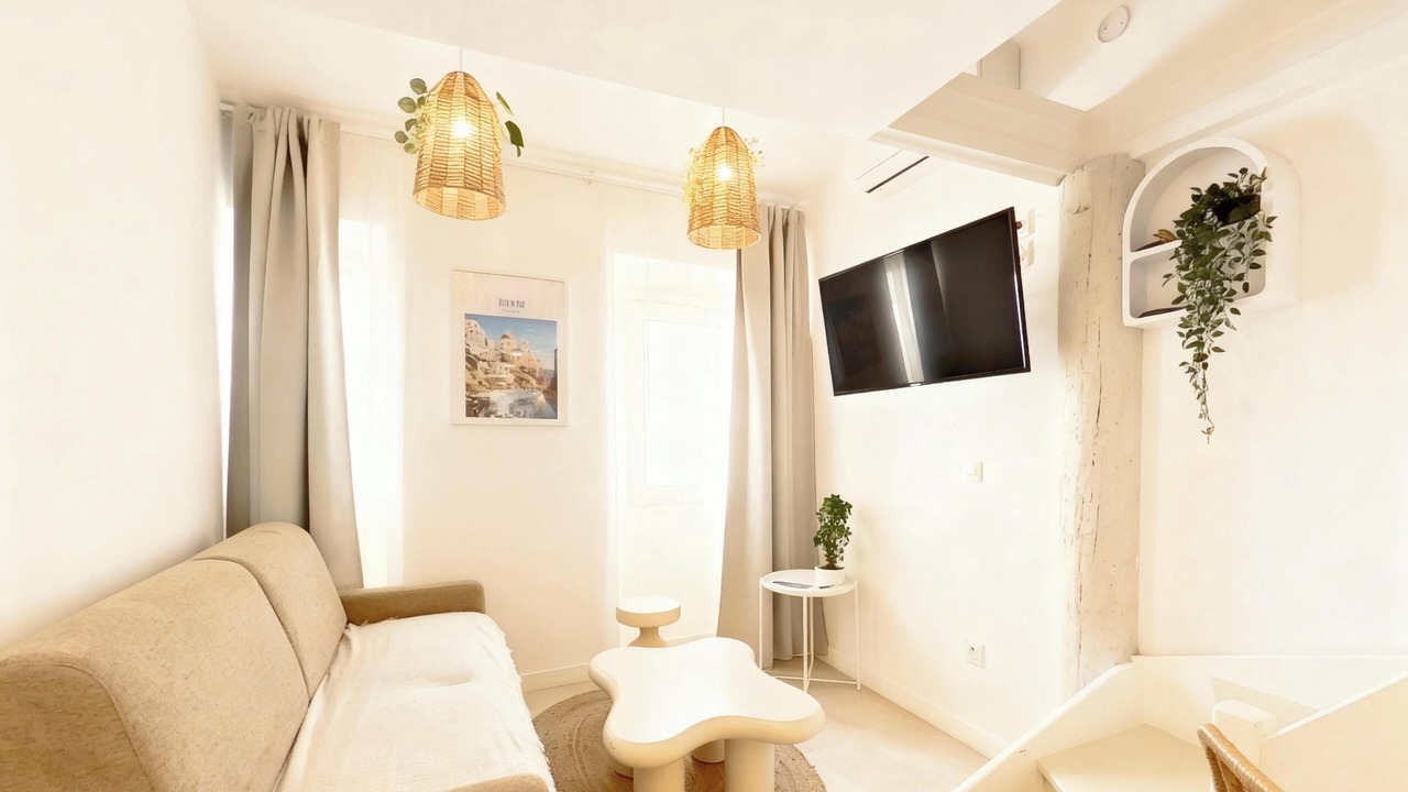 Photo of Livingroom in Cannes Old Town