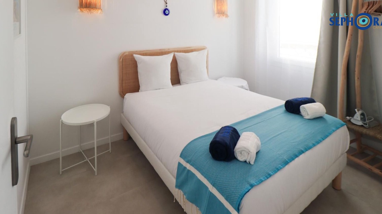 Photo of Bedroom in Cannes Old Town