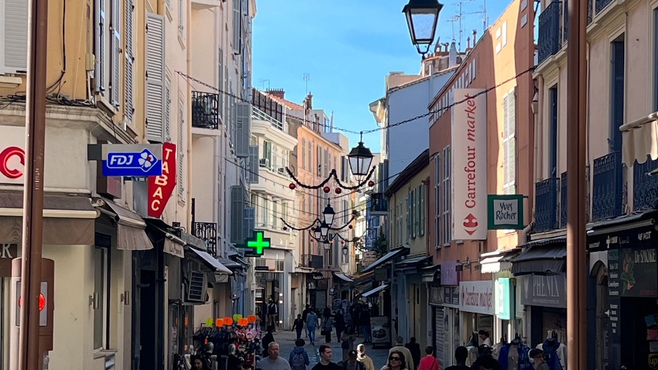 Photo of Outdoor in Cannes Old Town