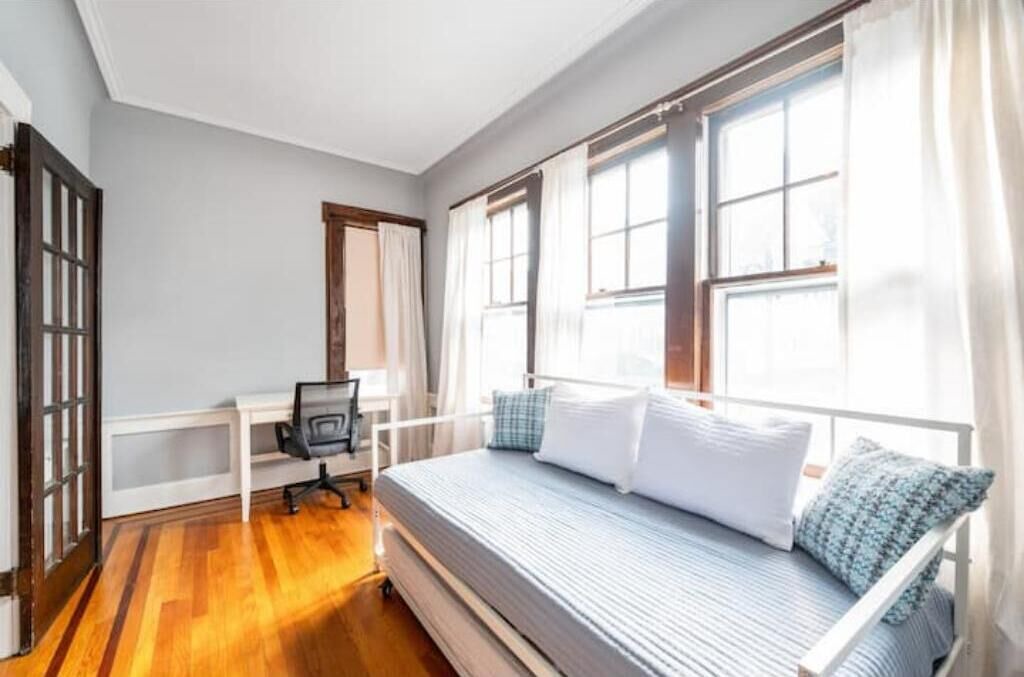 Photo of Bedroom in Ampere