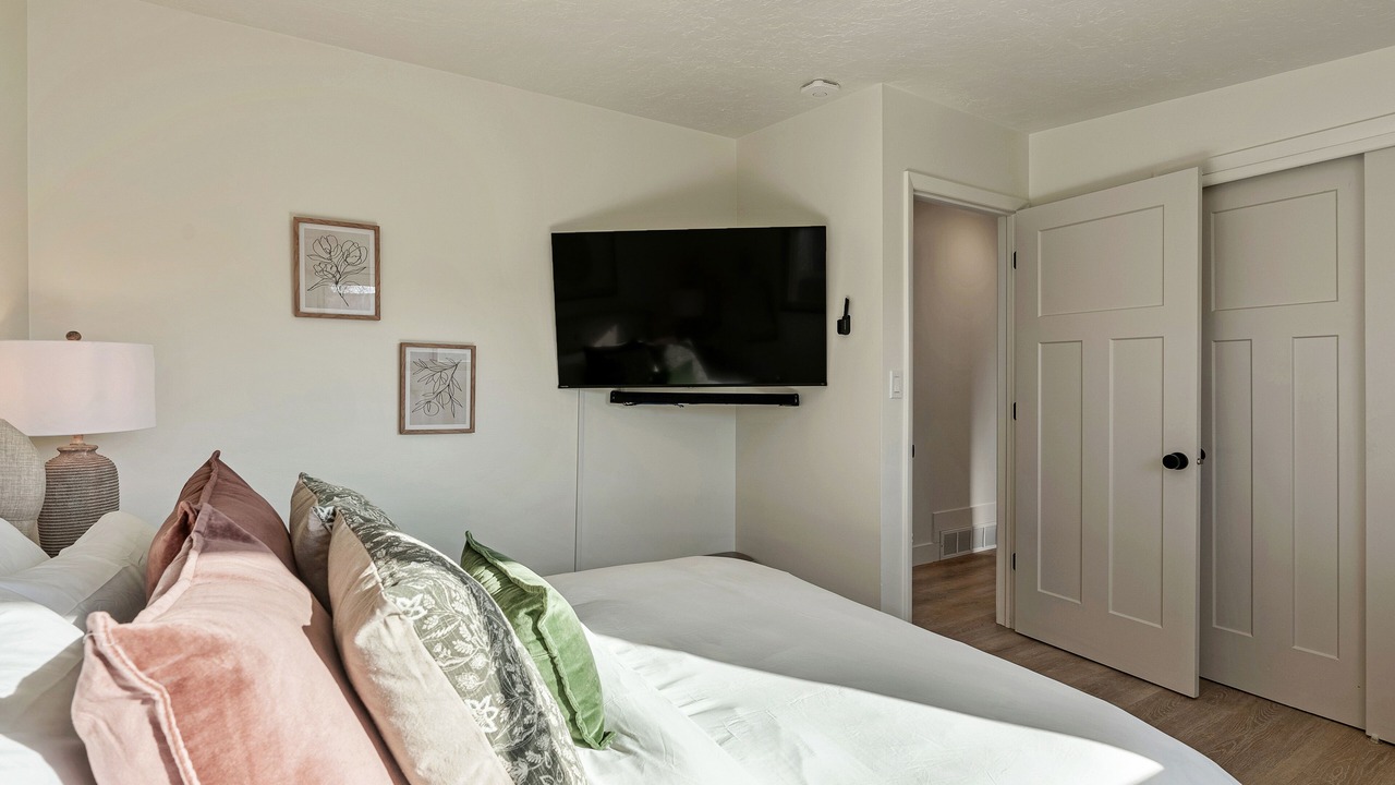 Photo of Bedroom in Murray