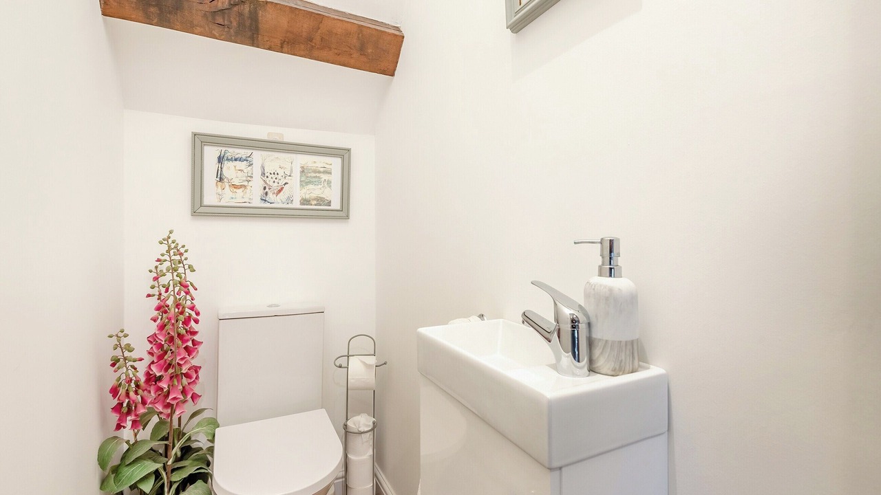 Photo of Bathroom in Little Cowarne