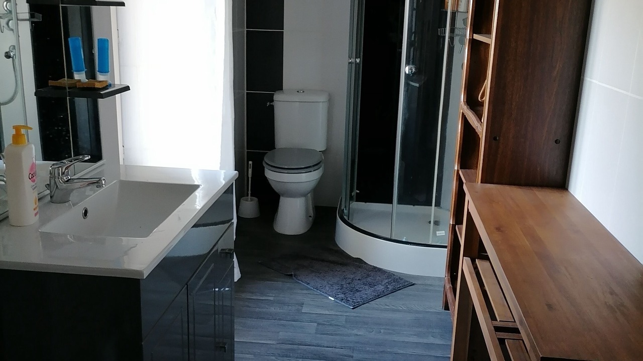 Photo of Bathroom in Compreignac