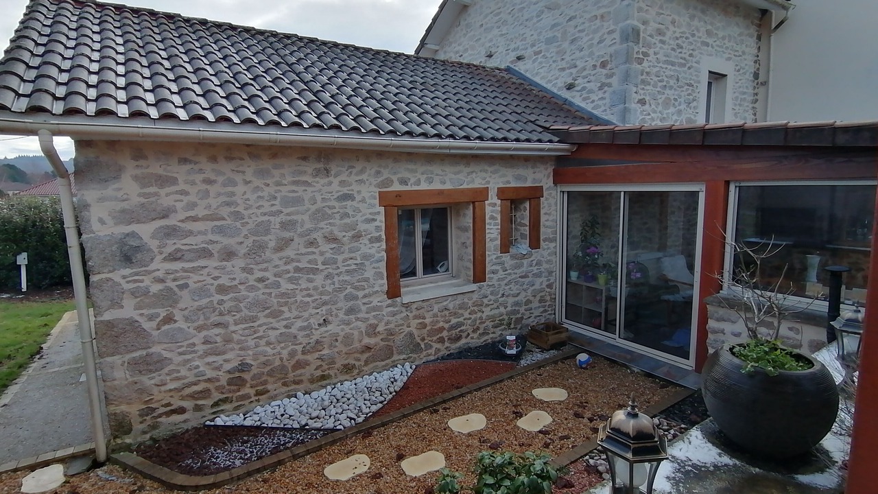 Photo of Outdoor in Compreignac