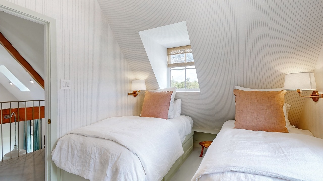 Photo of Bedroom in Brenham