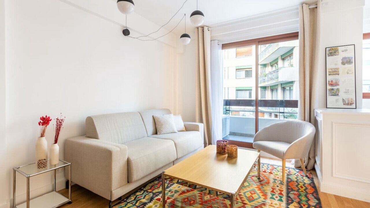 Photo of Livingroom in 16th Arrondissement