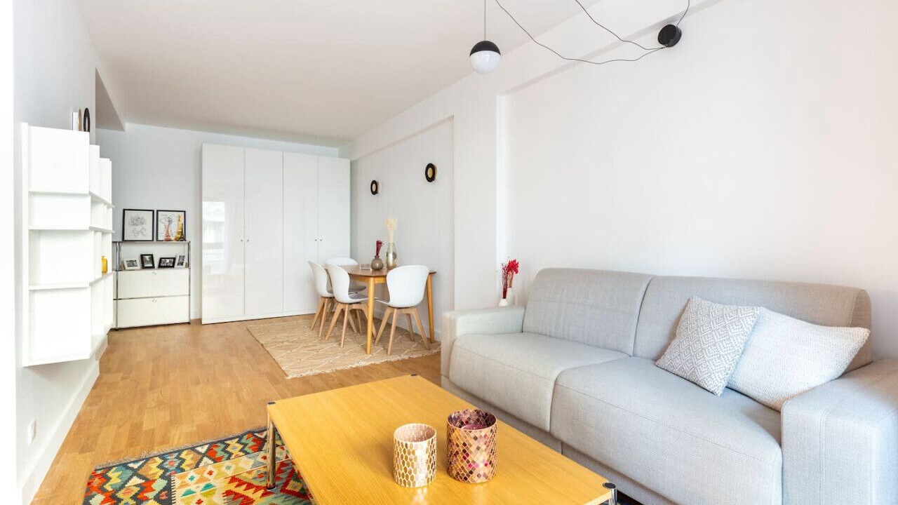 Photo of Livingroom in 16th Arrondissement