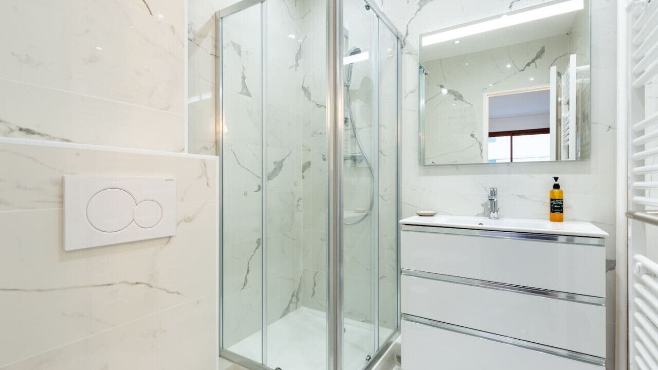 Photo of Bathroom in 16th Arrondissement