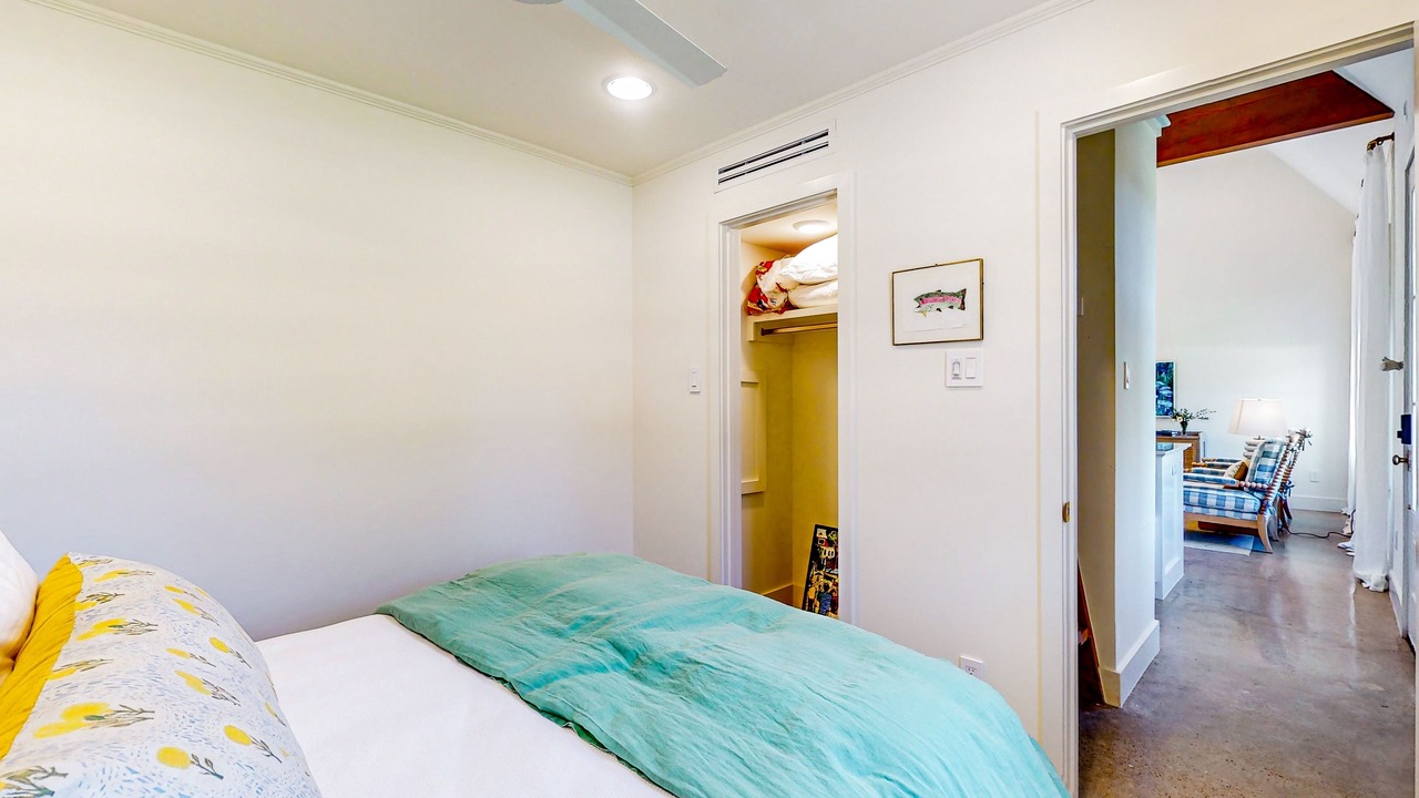 Photo of Bedroom in Brenham