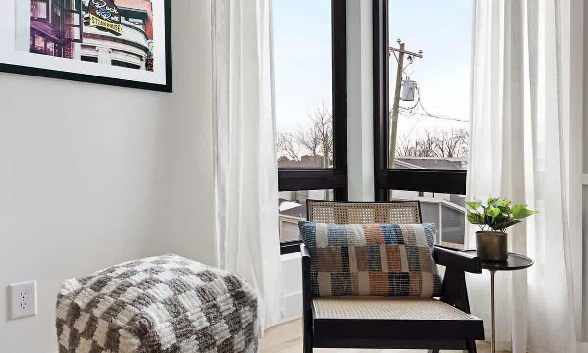 Photo of Bedroom in Eighth Avenue