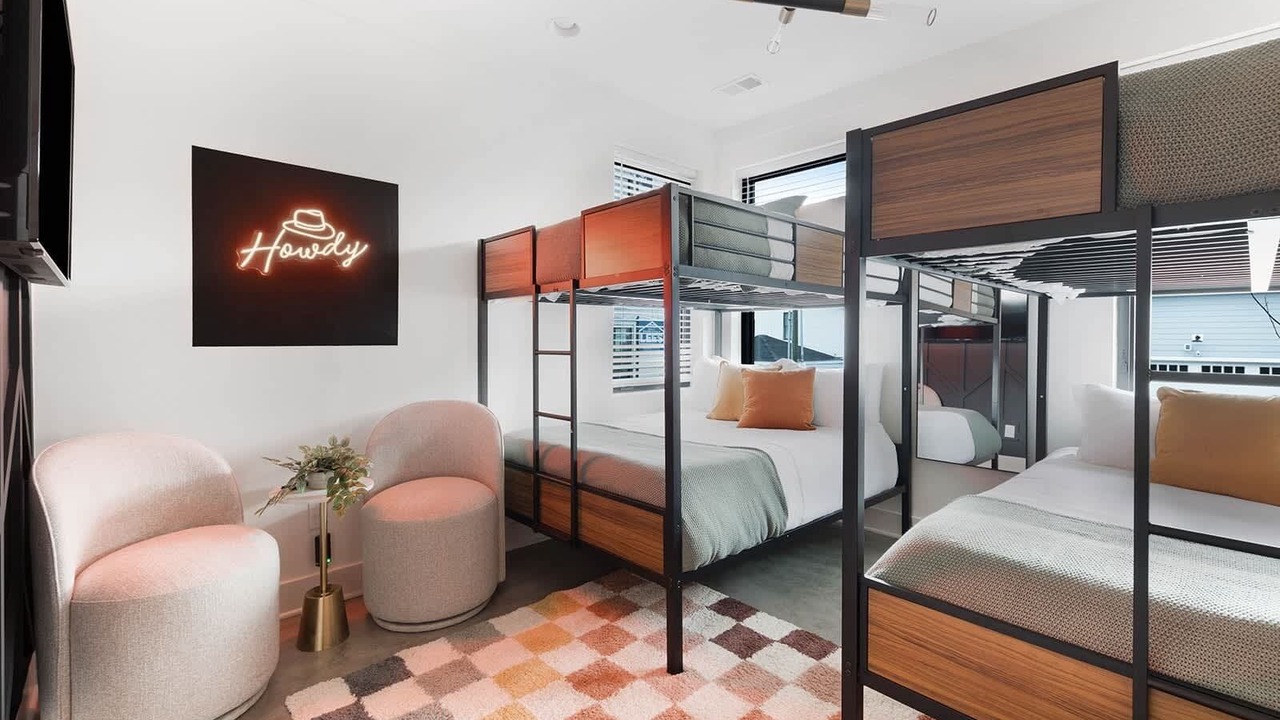 Photo of Bedroom in Eighth Avenue