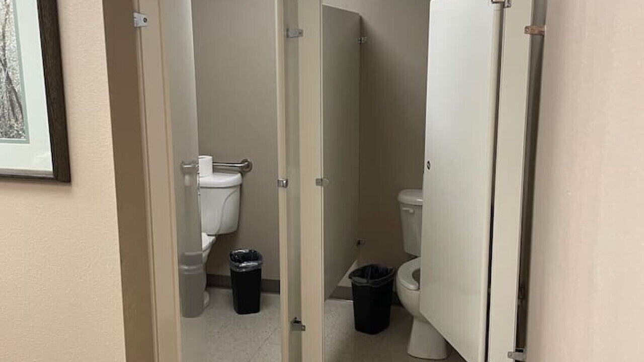 Photo of Bathroom in Cecil