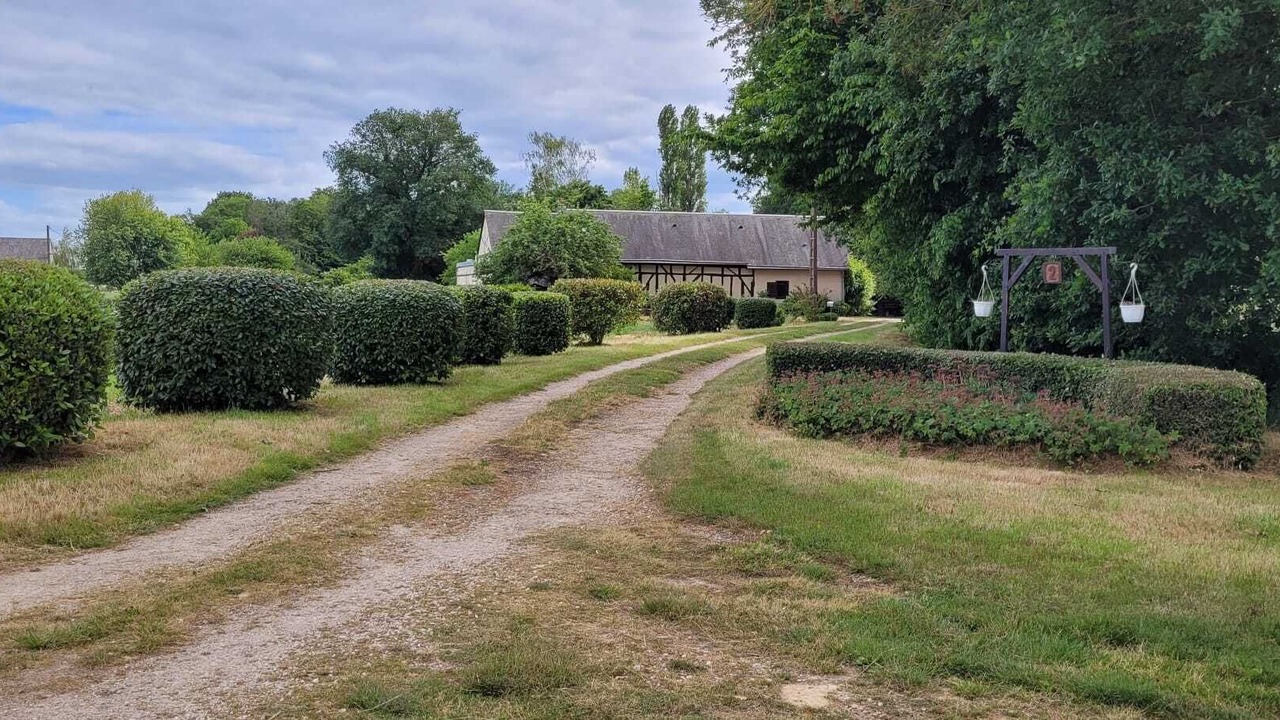 Photo of Outdoor in Yevres