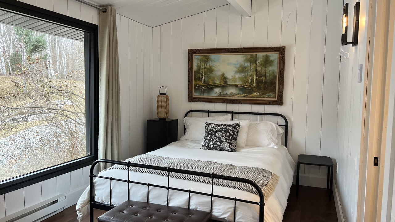 Photo of Bedroom in Saint-Michel-des-Saints
