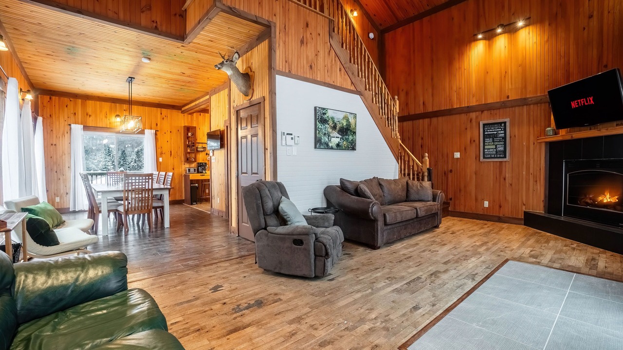 Photo of Livingroom in Saint-Faustin-Lac-Carre