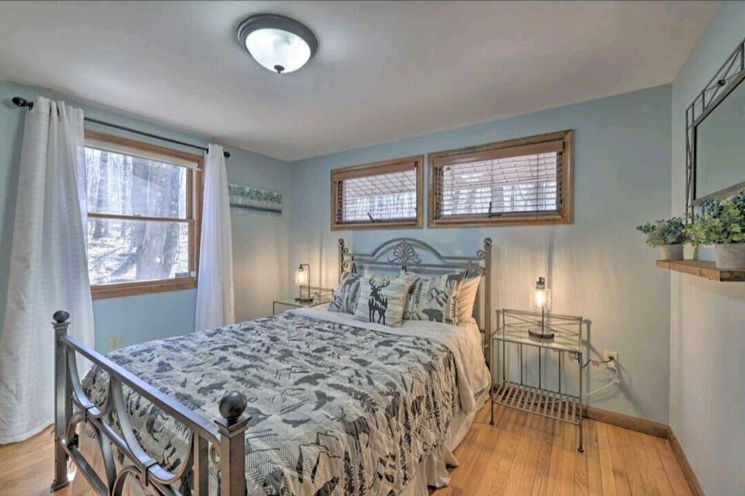 Photo of Bedroom in Locust Lake Village